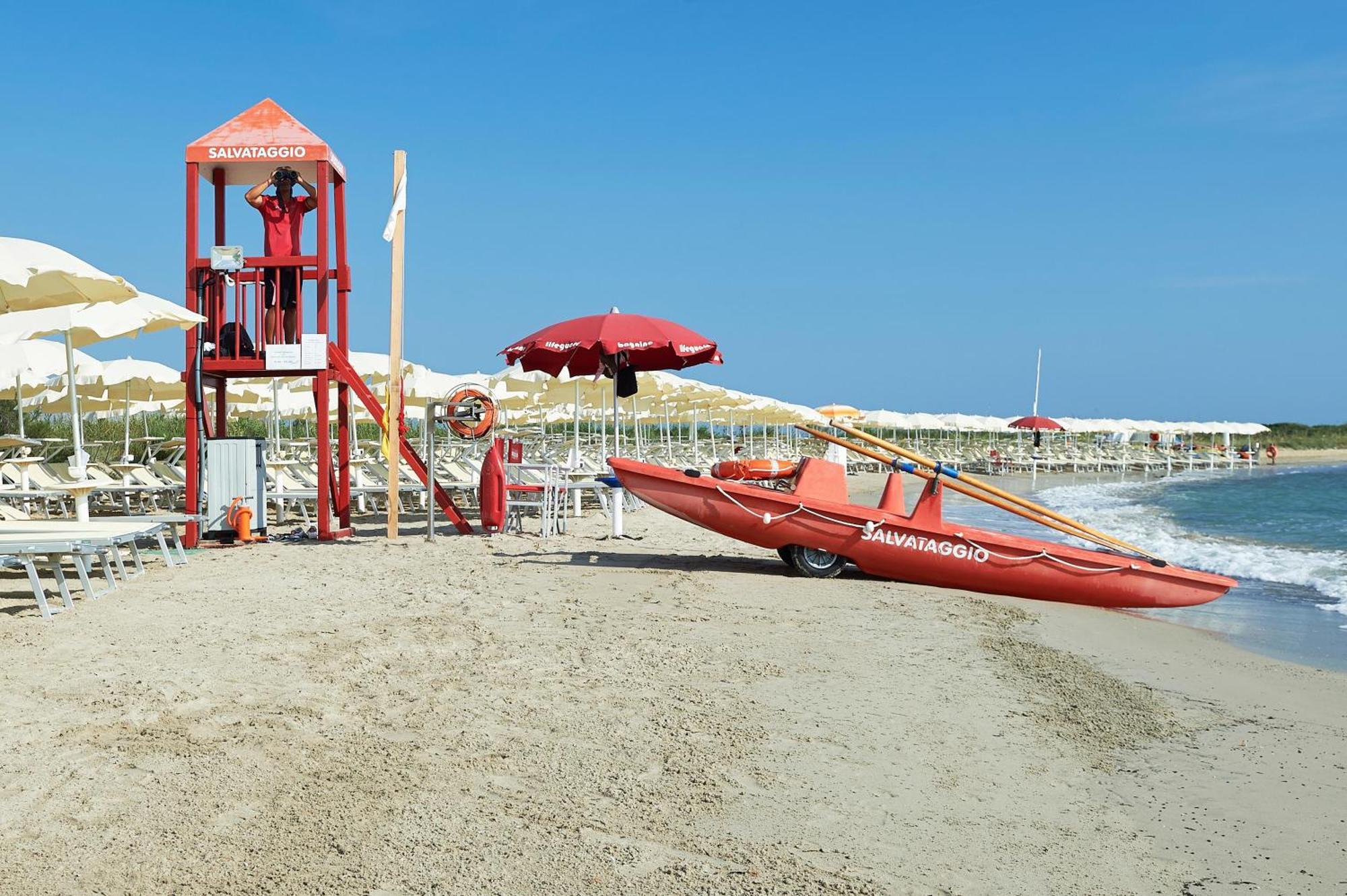 Riva Marina Resort - Cdshotels Каровіньйо Екстер'єр фото