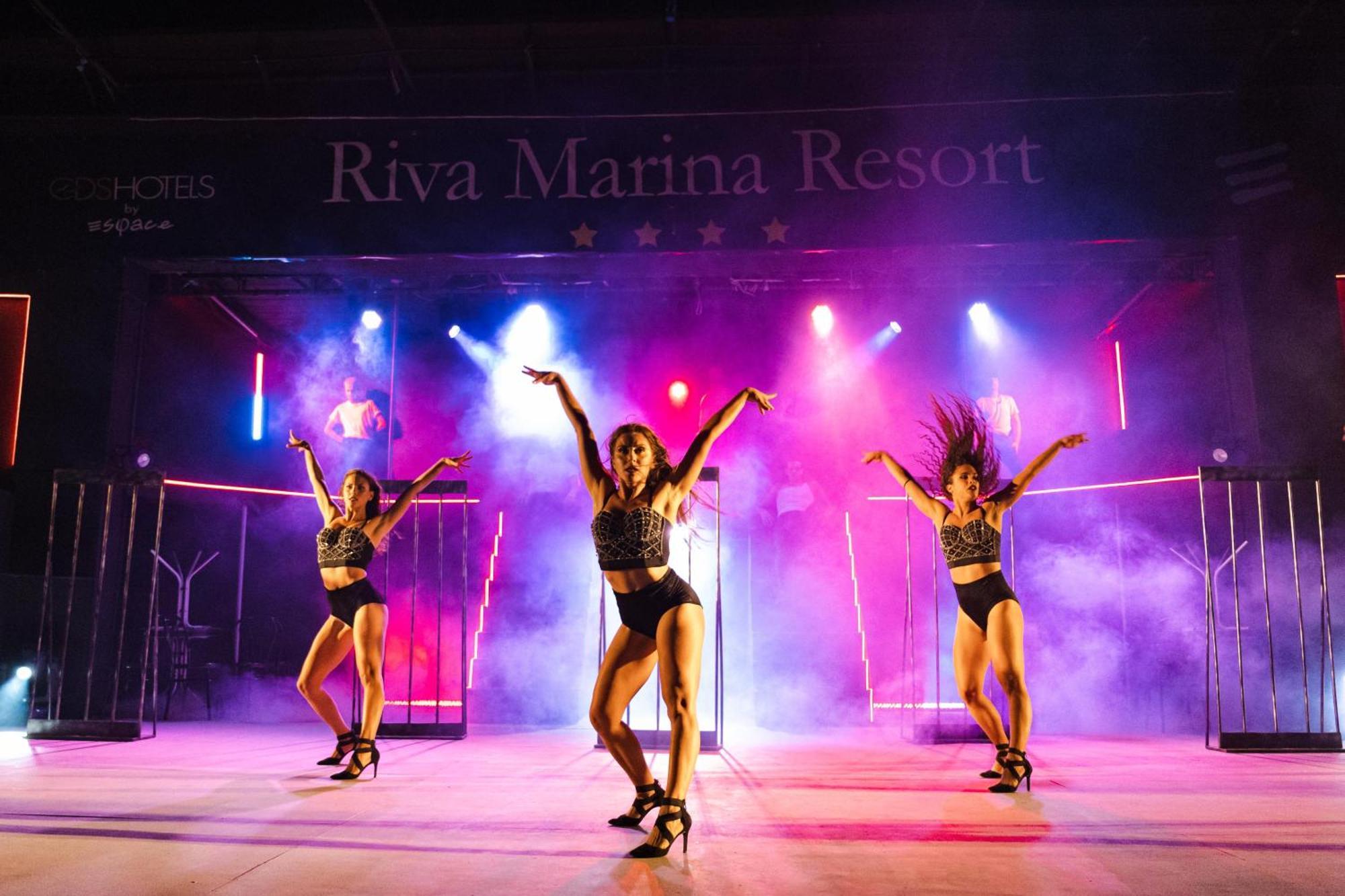 Riva Marina Resort - Cdshotels Каровіньйо Екстер'єр фото